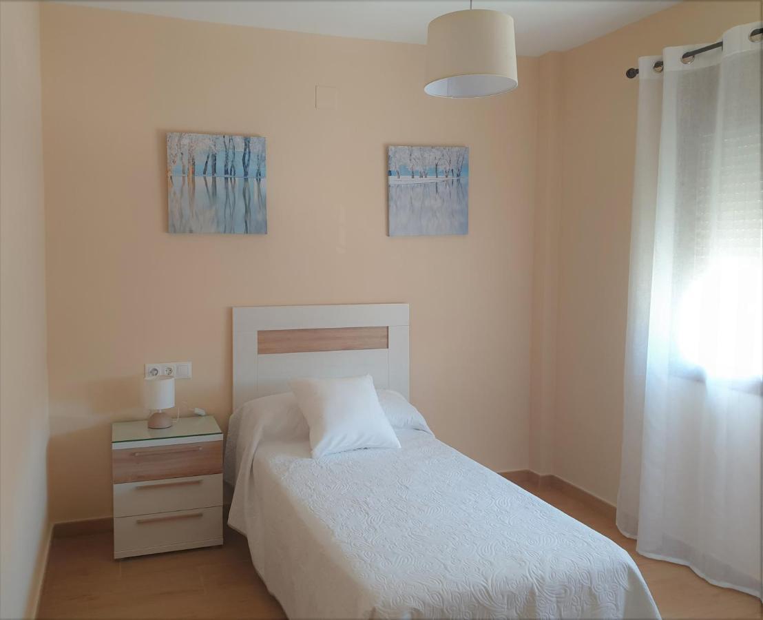 Apartamento Vacacional Pizarra ปิซาร์รา ภายนอก รูปภาพ