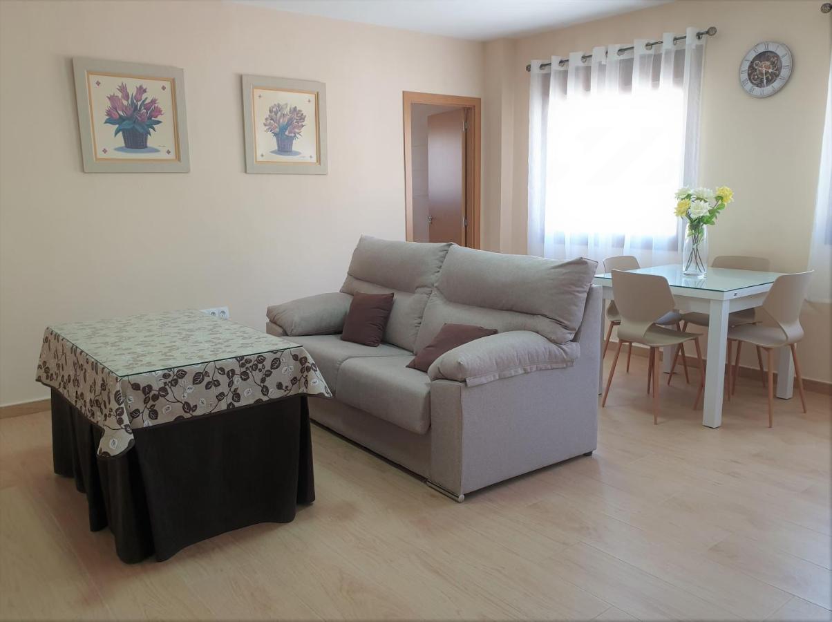 Apartamento Vacacional Pizarra ปิซาร์รา ภายนอก รูปภาพ
